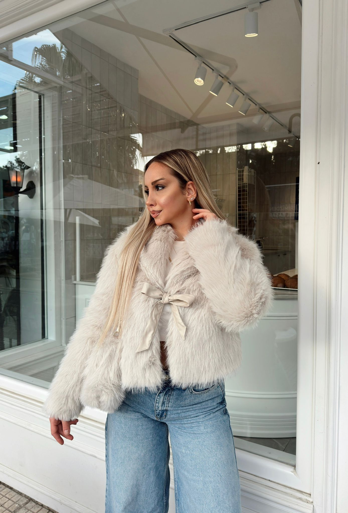 Bony Kurdaleli Kürk